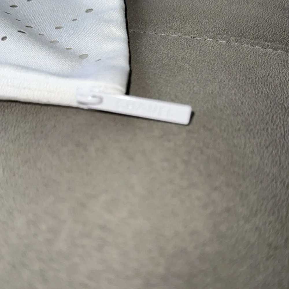 CHANEL White Fabric Storage Zippered Dustbag - Picture 3 of 4